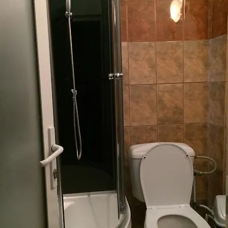 Casa Julius Pensión *