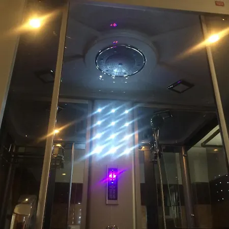 Casa Julius Pensión *